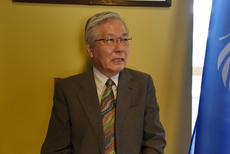 インタビューに応じた山本忠通・国連アフガニスタン支援団前代表=アフガニスタンの首都カブールで2019年9月29日、松井聡撮影
