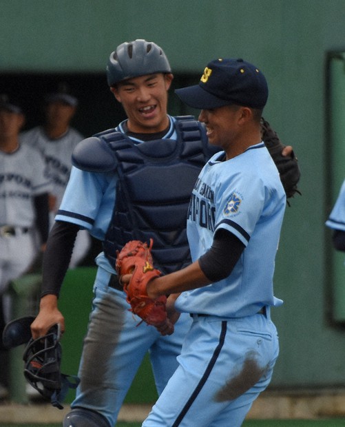 北海学園札幌高校野球部ユニフォーム