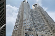 東京都庁＝小川信撮影