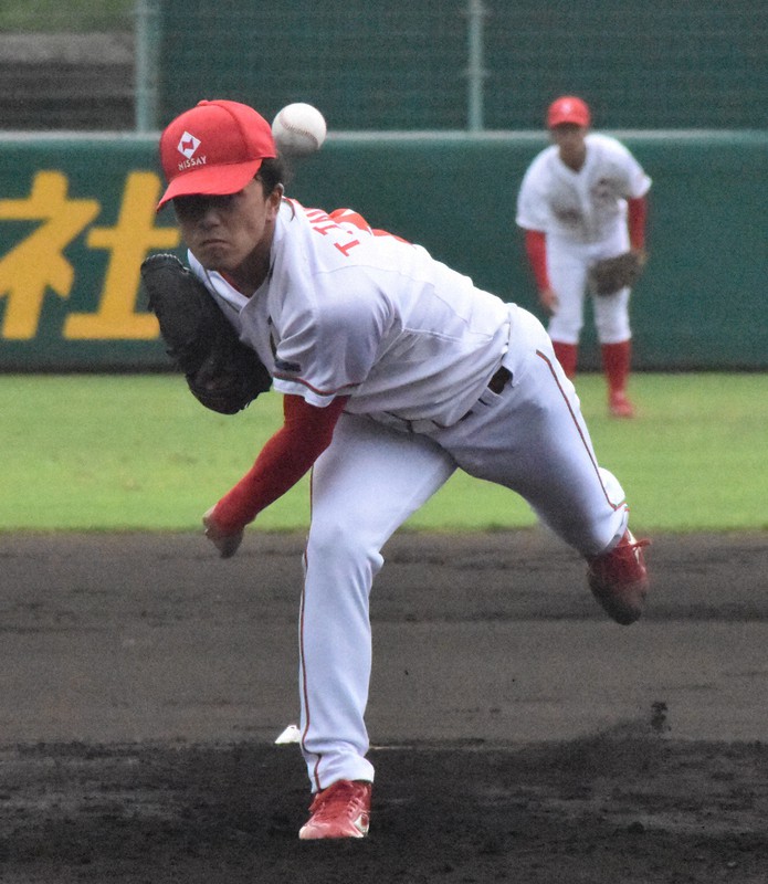 【日本生命-カナフレックス】無四球11奪三振で完封した日本生命の高橋拓已=京都市のわかさスタジアム京都で2020年9月18日午前10時10分、安田光高撮影