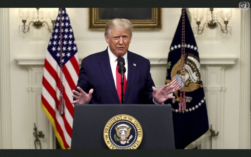 国連総会で放映されたトランプ米大統領の演説=AP