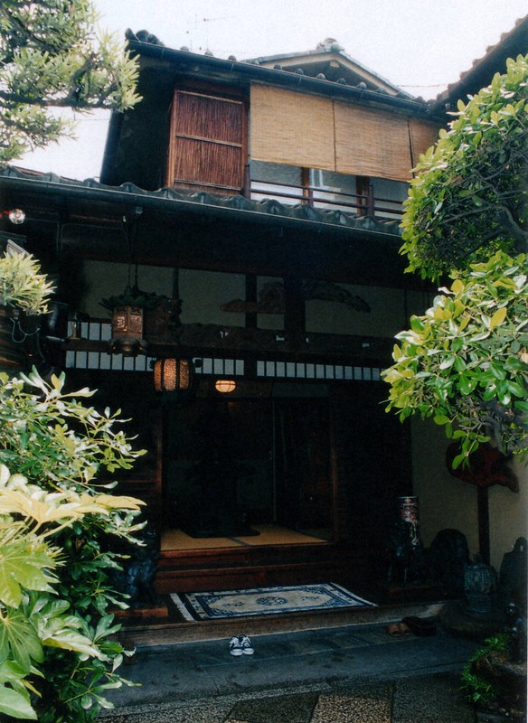 上木屋町幾松本館の南棟=提供写真