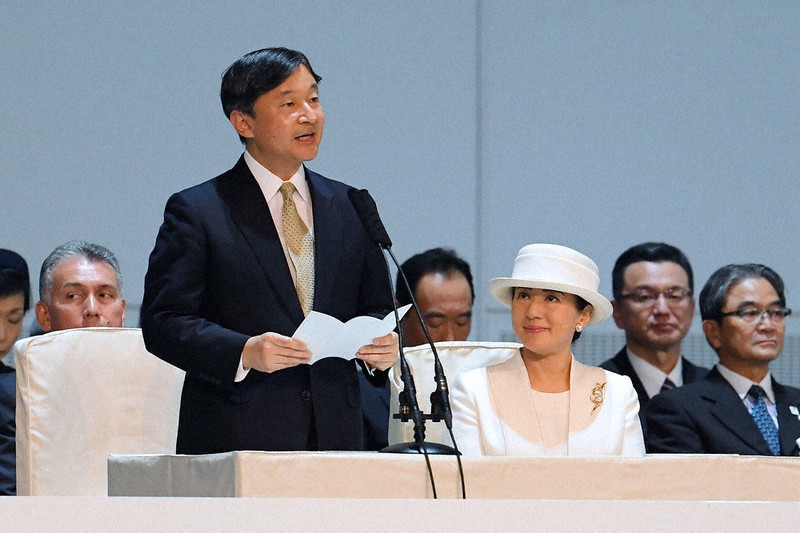 昨年の国民文化祭の開会式に出席された天皇、皇后両陛下=新潟市中央区で、北山夏帆撮影