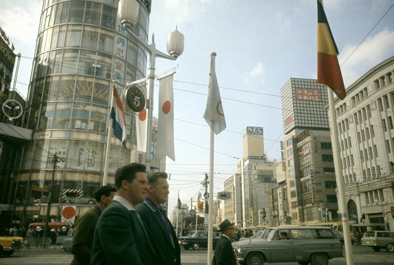 新日本　NEW JAPAN NO.16 1964年　毎日新聞社発行321ページ 新日本 NEW JAPAN NO.16 1964年 毎日新聞社発行321ページ