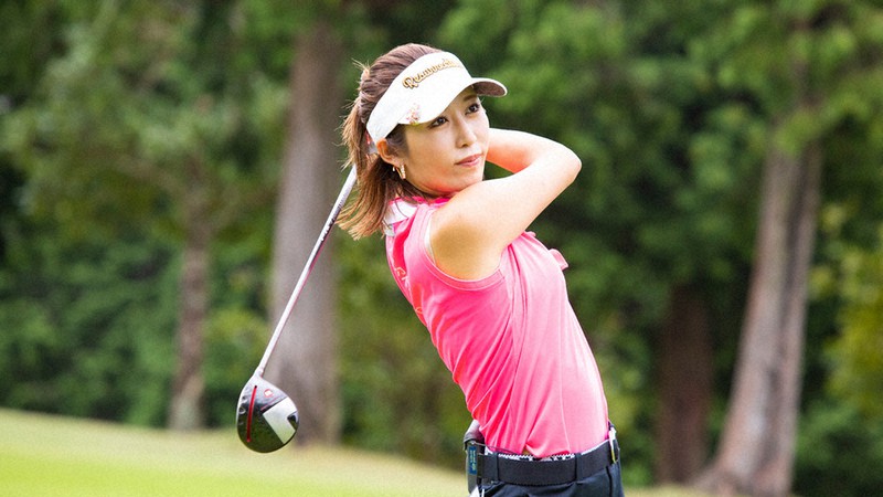 プロチームを率いる金田久美子プロ=BS-TBS提供