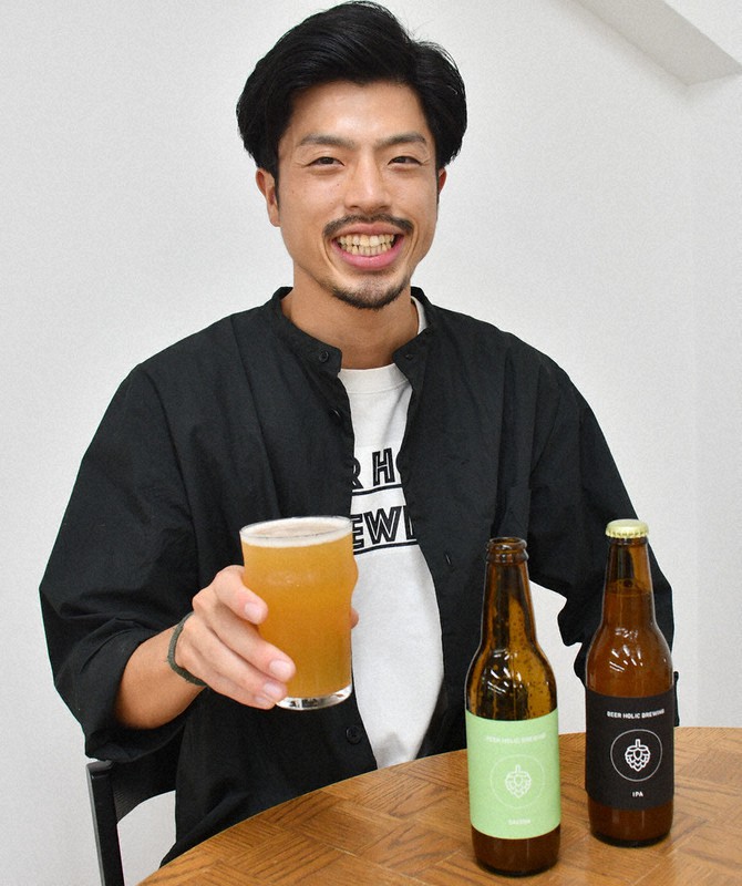 奈良県宇陀市に移り住み、地ビール造りに取り組んでいる那須さん=同市で2020年10月5日午後3時47分、小宅洋介撮影