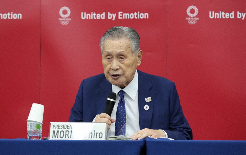 IOC理事会終了後に記者会見する大会組織委員会の森喜朗会長=東京都中央区で2020年10月7日(代表撮影)