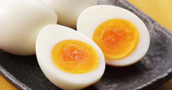 クックパッドニュース 殻つきで コンビニの 味つきゆで卵 がおうちで作れた 毎日新聞