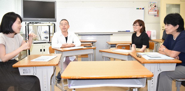 英語授業に手話教材 群馬大開発 アメリカ手話 に翻訳 ろう者の学習充実へ 群馬 毎日新聞