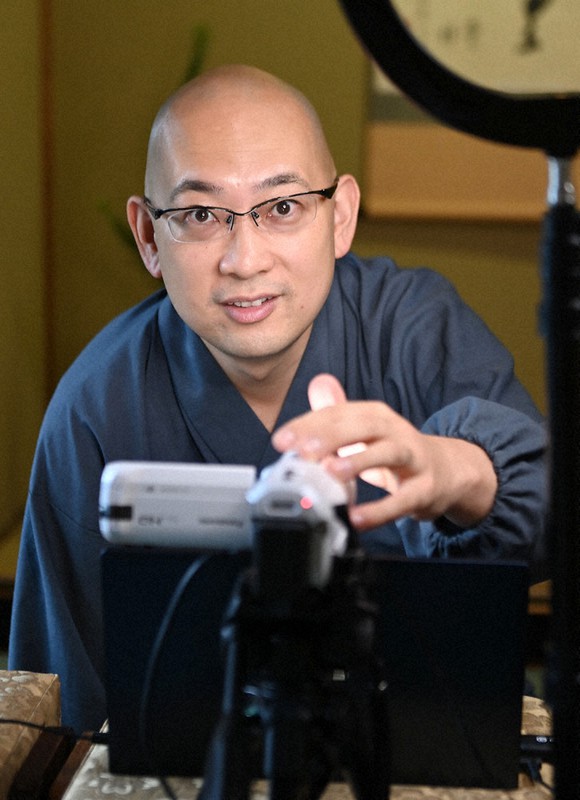 妙心寺退蔵院副住職の松山大耕さん=京都市右京区で2020年10月9日、猪飼健史撮影