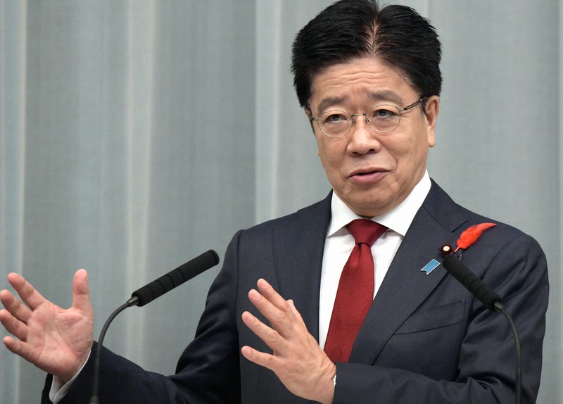 記者会見する加藤勝信官房長官=首相官邸で2020年10月15日午前11時21分、竹内幹撮影