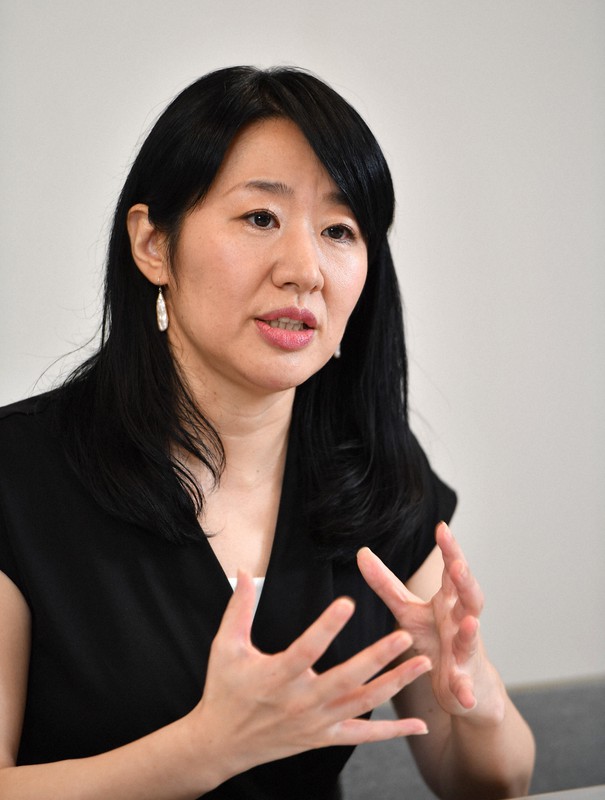 大阪都構想について持論を述べる越直美・前大津市長=大阪市北区の毎日新聞大阪本社で2020年9月11日、望月亮一撮影