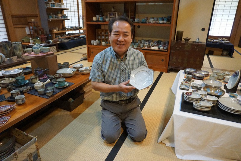 上野焼 香春徹山窯 山岡徹山 茶器セット 他 焼物 日本骨董 WWTT259 上野焼 香春徹山窯 山岡徹山 茶器セット 他 焼物 日本骨董