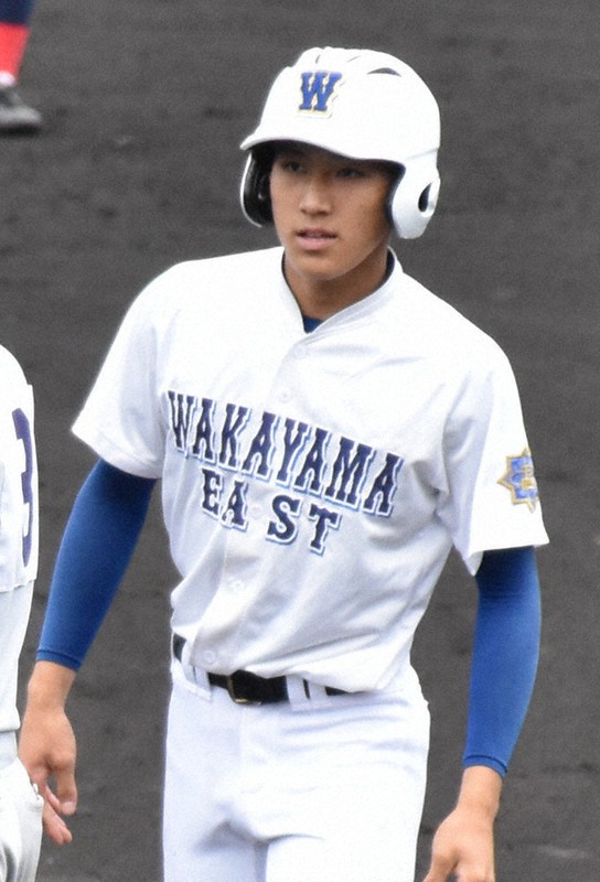 秋の高校野球 秋季近畿地区高校野球大会 智弁和歌山 コールド勝利 和歌山東は１点差惜敗 ２５日準々決勝 和歌山 毎日新聞