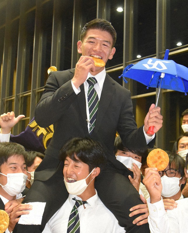 ãƒ—ãƒ­é‡Žçƒ ãƒ‰ãƒ©ãƒ•ãƒˆ çœŒå†…é¸æ‰‹ æ¬¡ã€…ã¨æŒ‡å èŠ±å'²å¾³æ „ äº•ä¸Šé¸æ‰‹ ç‹¬å