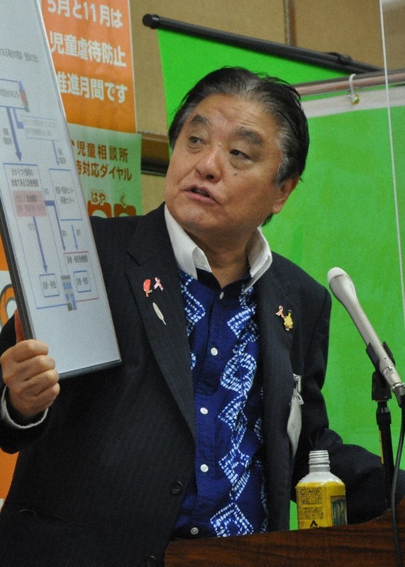 弱気な姿勢を見せた河村たかし名古屋市長=市役所で2020年10月26日、岡正勝撮影