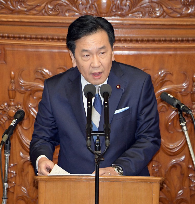 衆院本会議で代表質問をする立憲民主党の枝野幸男代表=国会内で2020年10月28日午後1時12分、竹内幹撮影