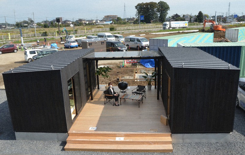 普段はレジャー 災害時は応急住宅 移動式木造建築を公開 １年かけ実用性検証 住友林業 境町など 茨城 毎日新聞