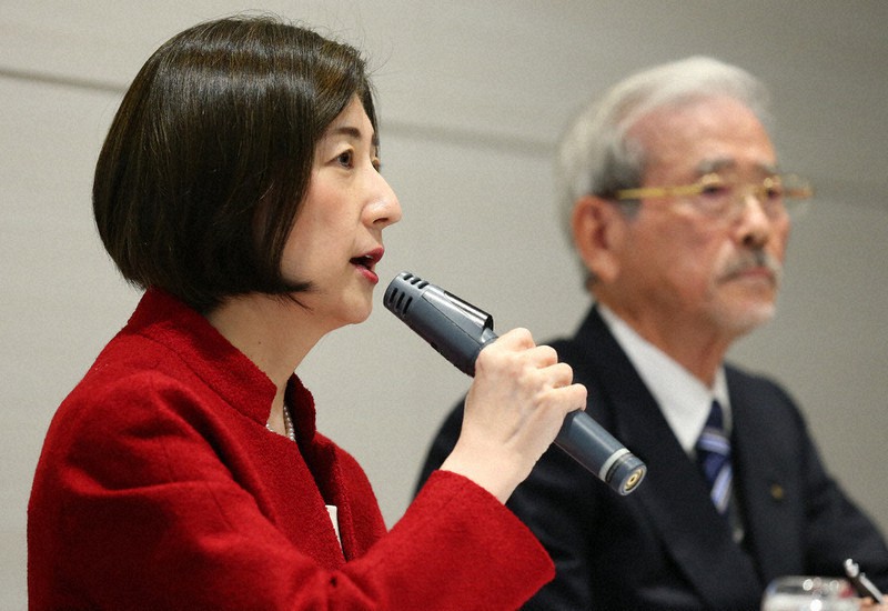 大塚家具 久美子社長辞任へ 後任は会長 三嶋氏が兼任 毎日新聞