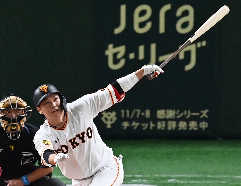 プロ野球 巨人、セ・リーグ2連覇 [写真特集1/15] | 毎日新聞