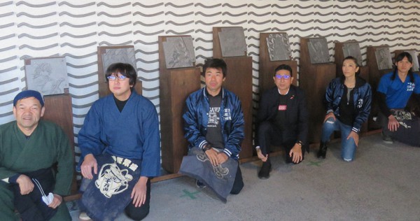 鬼瓦で「鬼滅の刃」モニュメント 「いぶし銀の魅力感じて」 愛知・高浜