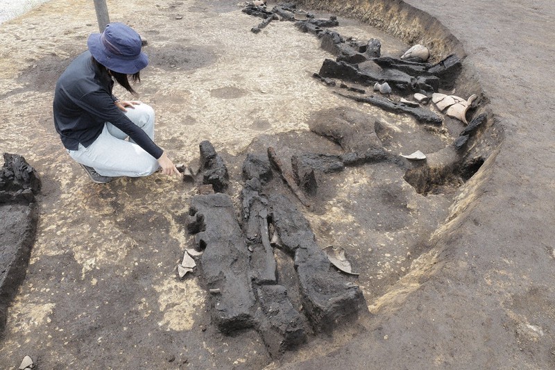弥生時代最大の鉄矛出土 鳥取・中尾遺跡 全長54.3センチ、祭祀用