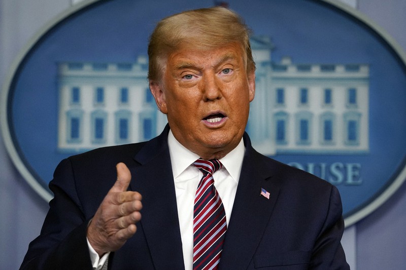 ホワイトハウスで声明を発表するトランプ大統領=米ワシントンで2020年11月5日、AP