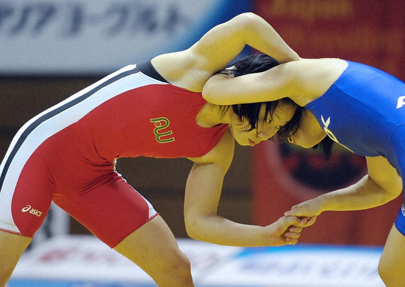 セカンドキャリア 着やせの神 は元日本一のアスリート 五輪を諦めデザイナーになった理由 毎日新聞