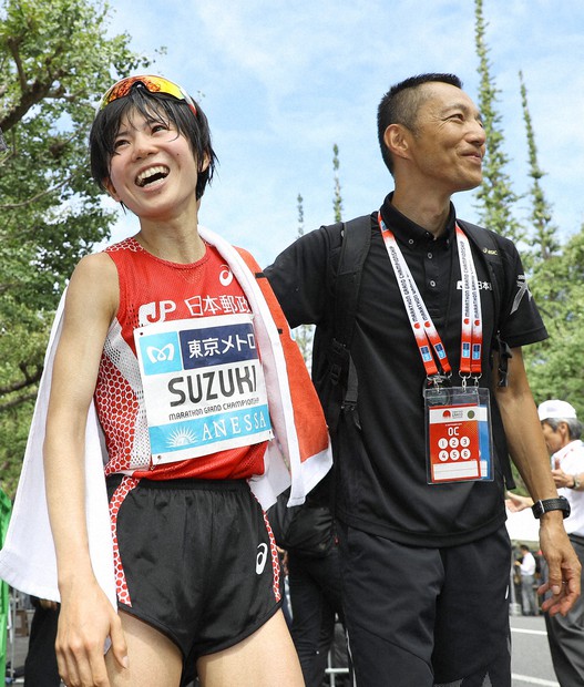 担当記者は見た!：けがと向き合う陸上人生 鈴木亜由子が恩師と歩んだ