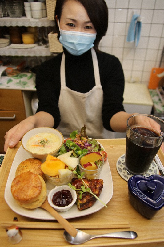 見た目も華やかな「スコーンランチ」=高取町下土佐の「すこ。」で2020年11月11日午後2時50分、姜弘修撮影