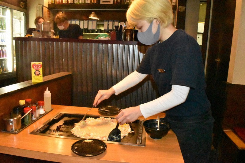 新型コロナ ｇｏｔｏ消えたら もんじゃの街 戦々恐々 東京 月島 毎日新聞