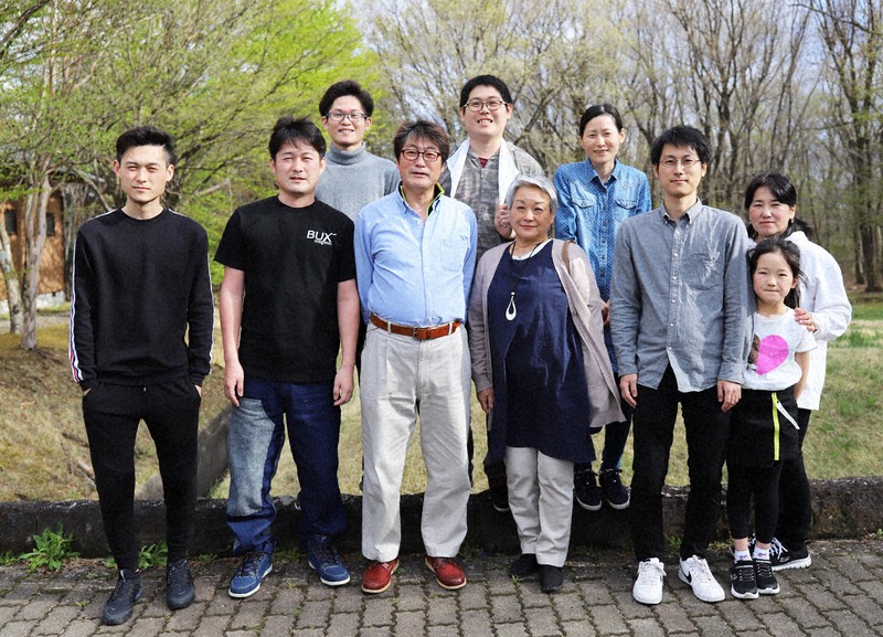 視聴室 まさかまさかの２０２０ 大家族石田さんチ 毎日新聞