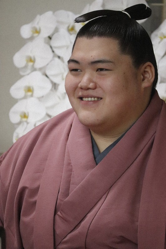 大相撲初場所 番付編成会議 大鵬の孫 新十両 納谷改め王鵬 毎日新聞