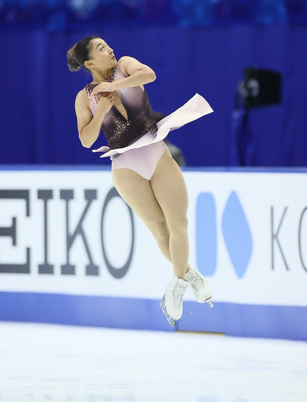 フィギュアスケートNHK杯 女子ショート [写真特集7/21] | 毎日新聞