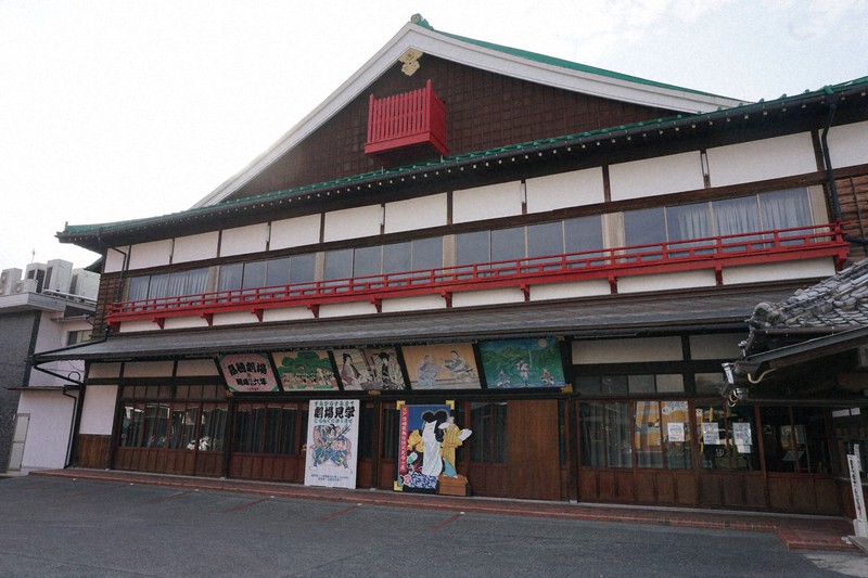 2021年に開場90周年を迎える嘉穂劇場=福岡県飯塚市で2020年11月27日午後2時39分、荒木俊雄撮影