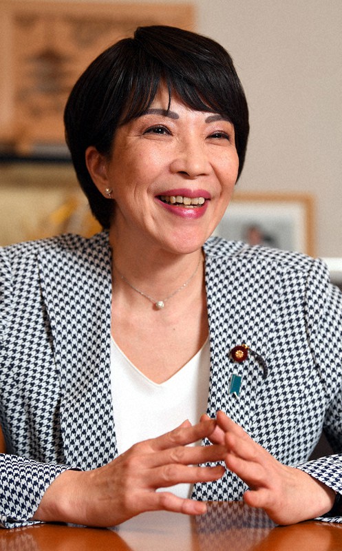 NHK、スリム化必須 「受信料、義務化し値下げを」 高市早苗前総務相が寄稿 | 毎日新聞