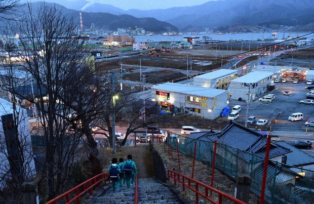 Households With Kids Who Lost Parents In Great East Japan Quake And Tsunami Face Poverty The Mainichi