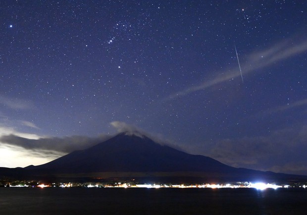 In Photos: Geminid Meteor Shower puts on spectacular show in