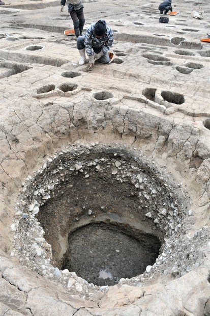 霊仙寺・綣遺跡から奈良時代の墨書土器 「廣津」の文字、当時の様相