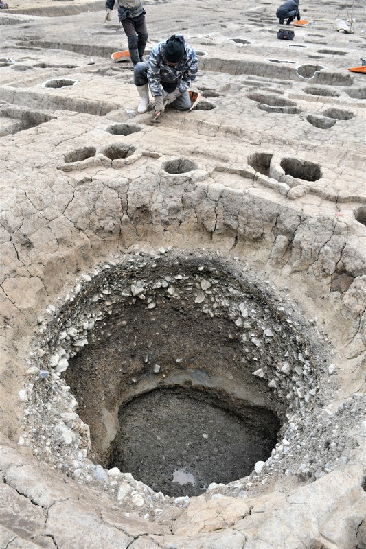霊仙寺・綣遺跡から奈良時代の墨書土器 「廣津」の文字、当時の様相