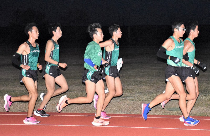 全国高校駅伝 あす号砲 男子 中越 練習工夫 高速化対応 女子 新潟明訓 天候と坂 対策万全に 新潟 毎日新聞