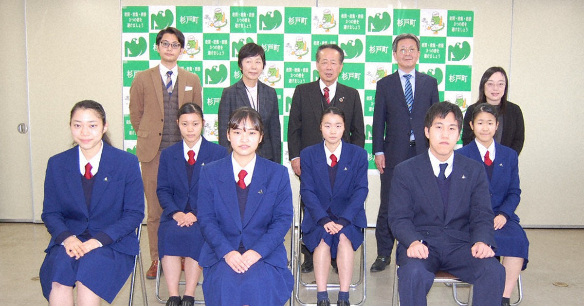ダンス選手権 少人数の部 杉戸高が準優勝 部員６人 町長表敬 埼玉 毎日新聞