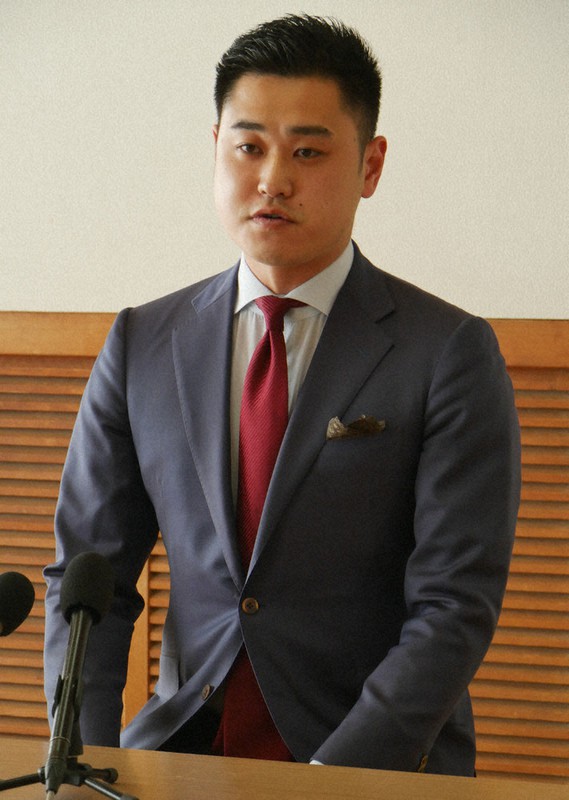 御殿場市長選 鈴木氏が出馬表明 無所属新人 静岡 毎日新聞