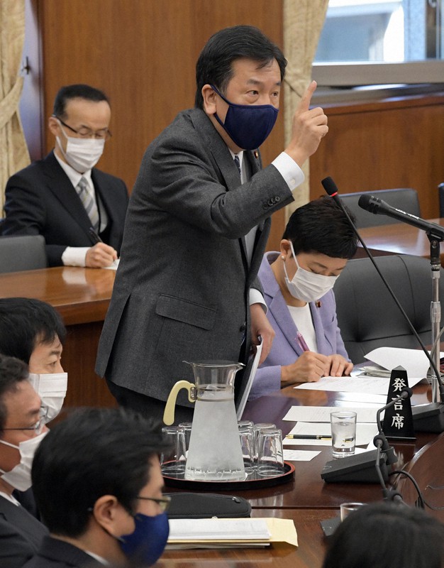 衆院国土交通委員会で質問をする立憲民主党の枝野幸男代表=国会内で2020年12月23日午前9時52分、竹内幹撮影