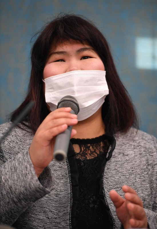 国家賠償を求めた提訴後の記者会見で心境を語る元看護助手の西山美香さん=大津市で2020年12月25日午前11時13分、山田尚弘撮影