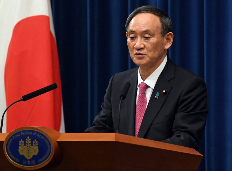記者会見する菅義偉首相=首相官邸で2020年12月25日午後6時2分、竹内幹撮影
