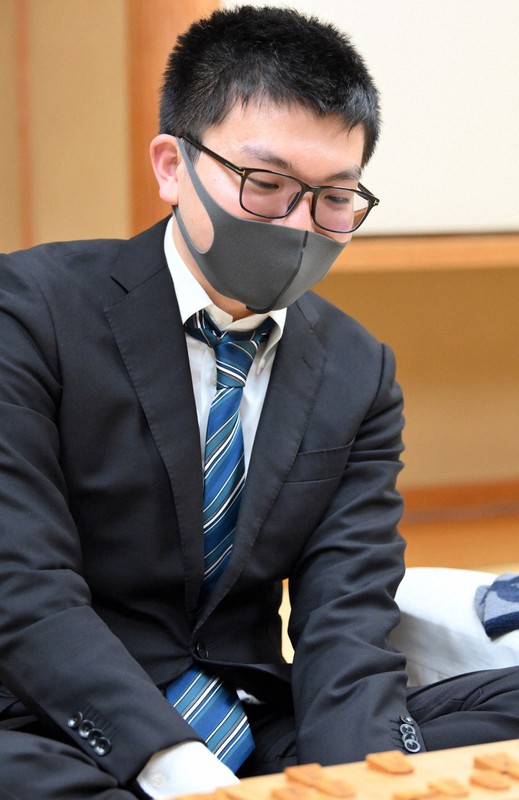 渡辺王将に永瀬王座が挑む 王将戦七番勝負 10日から第1局 静岡 掛川 毎日新聞