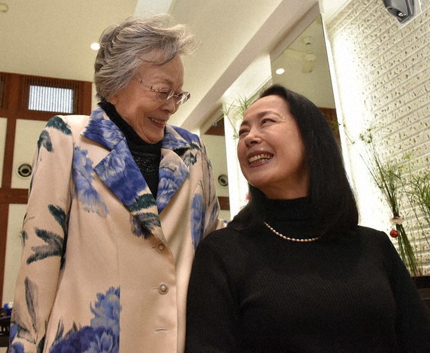 響け 東北祭りばやし 岩手 さんさ踊り 高揚感戻る日を待つ いつからか 人生の支え 毎日新聞