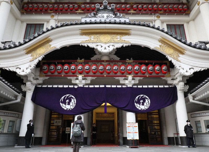 新型コロナ エンタメ業界 半死半生 劇場収容５０ 採算取れぬ 映画館 政府 何をしていた 毎日新聞