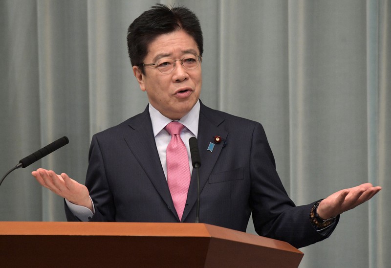 記者会見する加藤勝信官房長官=首相官邸で2021年1月14日午前11時55分、竹内幹撮影